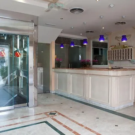 Hotel Azofra
