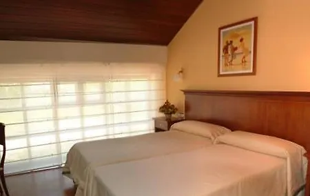 Azofra Hotel 3*
